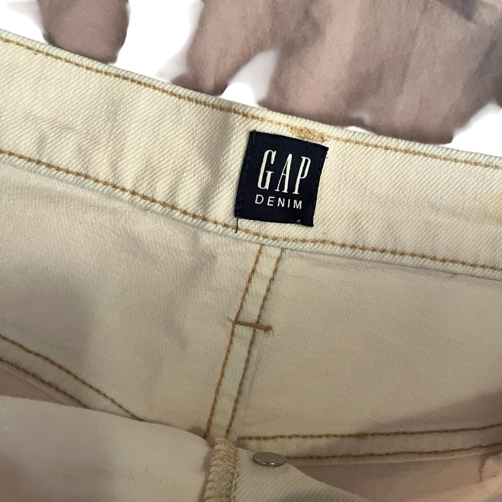 Gap size 12 very light pink almost white Jean shorts high waist stretch - Picture 3 of 8